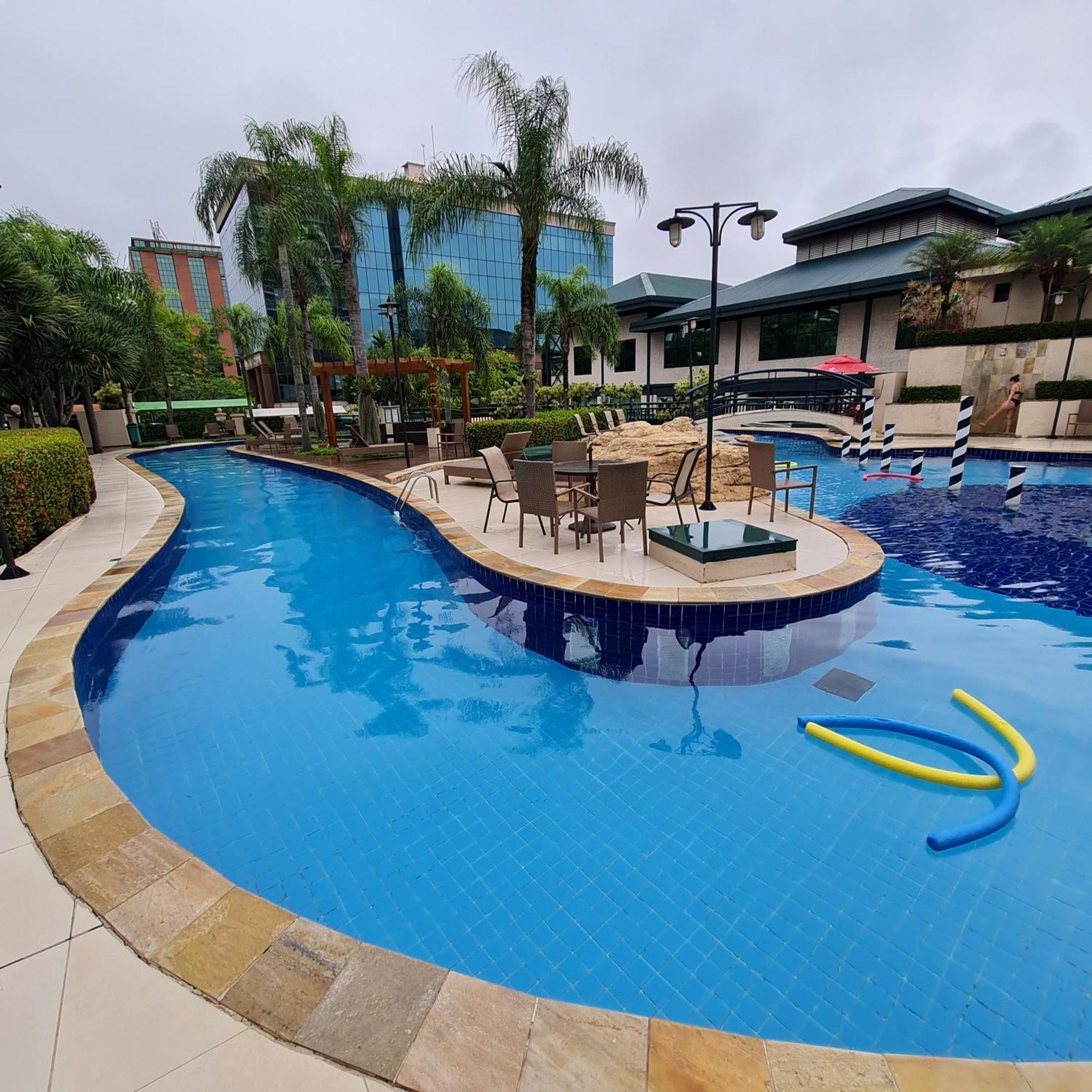 Barra Premium - Flat 03 Piscina, Academia, Praia, Ate 4 Apartamento *